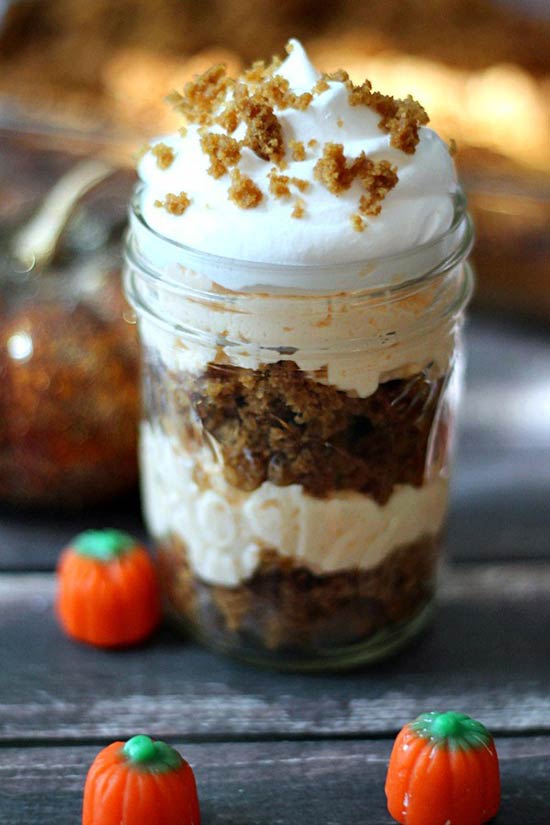 Pumpkin Cheesecake Gingerbread Yogurt Parfaits - Best Crafts and Recipes