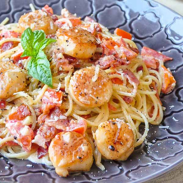 Creamy Garlic Scallop Spaghetti with Bacon Recipe Best Crafts and Recipes