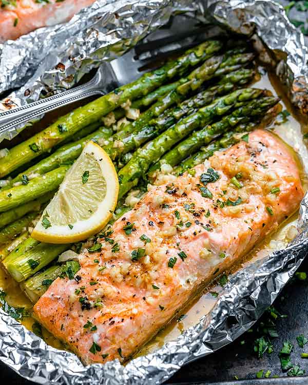 Salmon and Asparagus Foil Packs Recipe - Best Crafts and Recipes