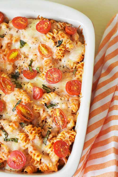 Easy Margherita Pasta Bake Recipe - Best Crafts and Recipes