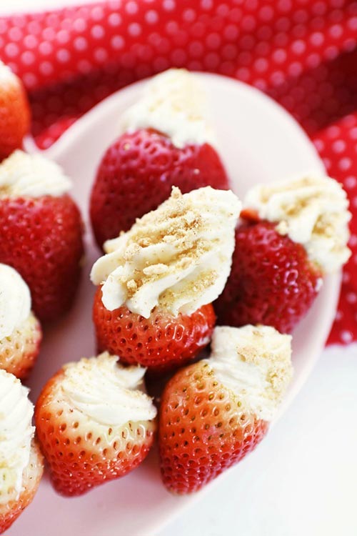 Cheesecake Stuffed Strawberries Recipe - Best Crafts and Recipes