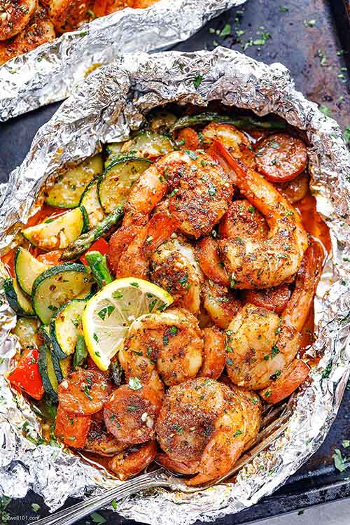 Cajun Sausage Shrimp Foil Packs Recipe - Best Crafts and Recipes