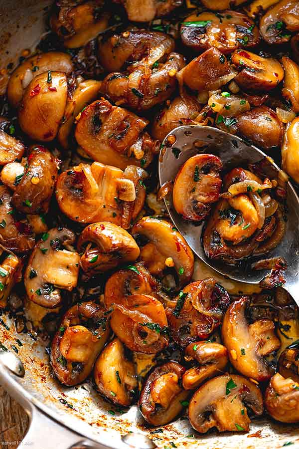 Onion Garlic Butter Mushrooms Skillet Recipe Best Crafts