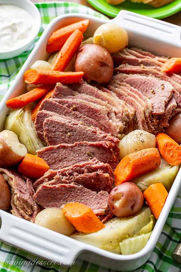 Slow-Cooker Corned Beef and Cabbage Recipe - Best Crafts and Recipes