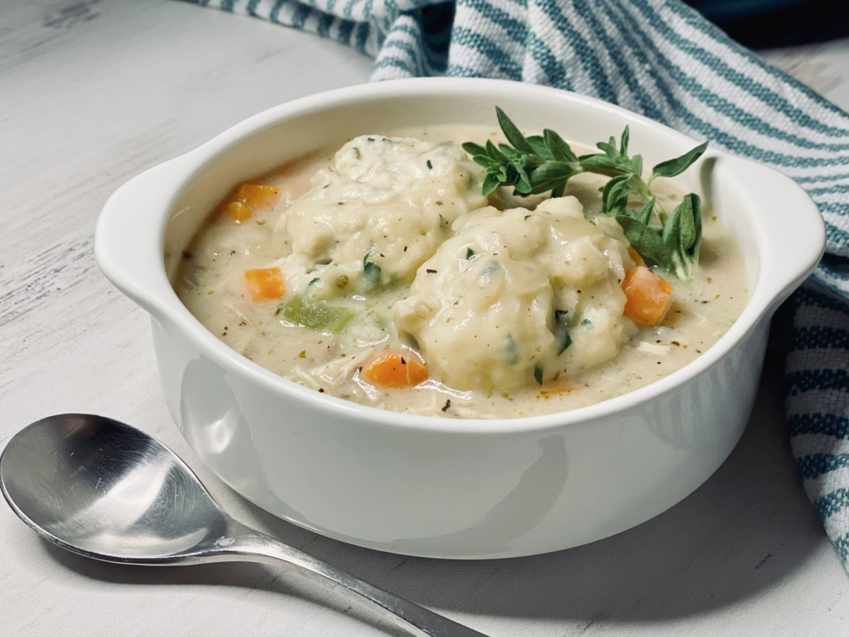 what veggies go in chicken and dumplings