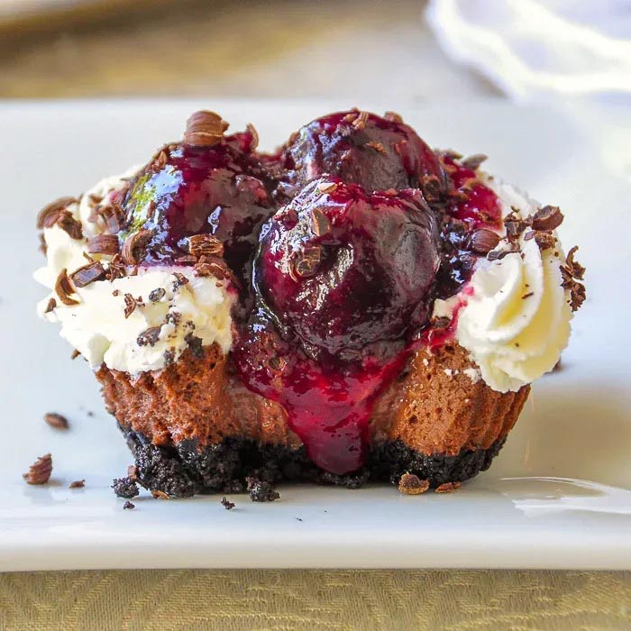 Mini Black Forest Cheesecakes Best Crafts and Recipes