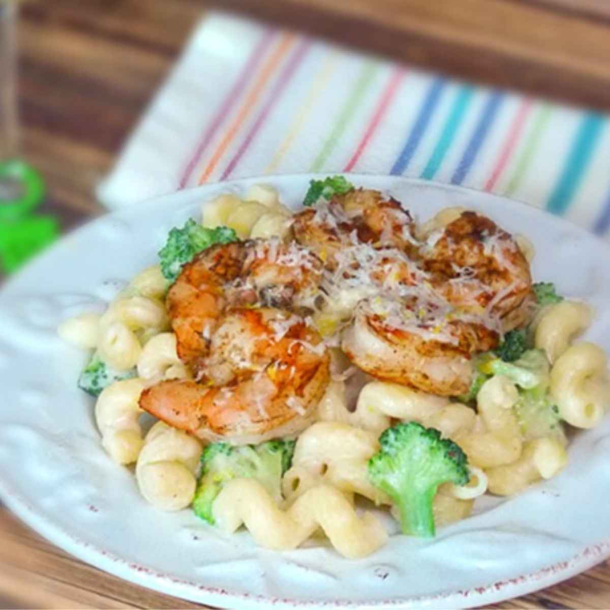 Shrimp with Broccoli and Pasta - Best Crafts and Recipes